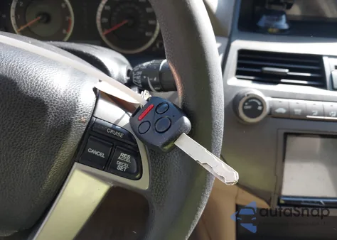 2009 Honda Accord 2.4 Lx-P из США, поврежденный, VIN 1HGCP26469A172895